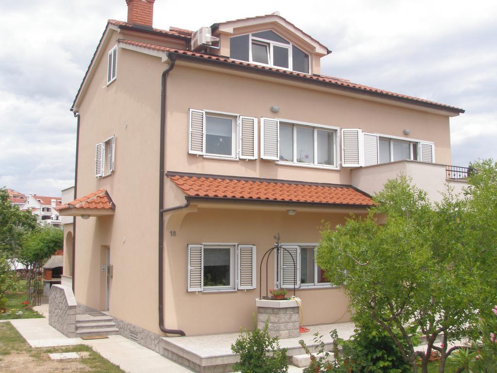 Lägenhet Apartment Veglia